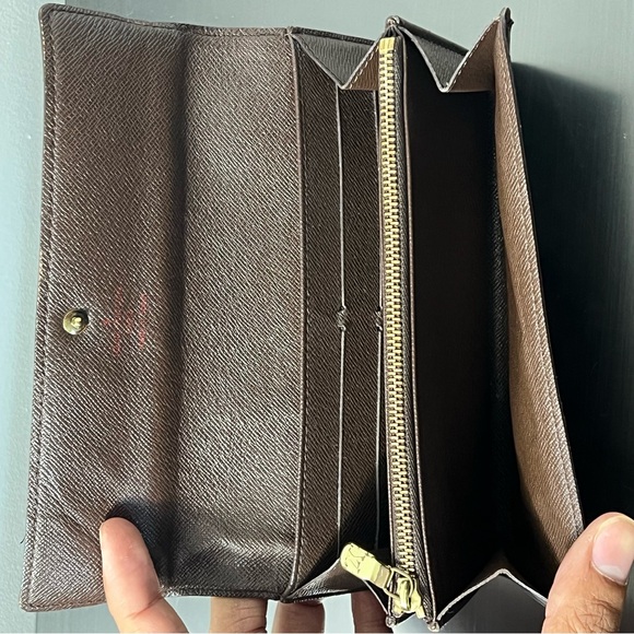 Authentic Louis Vuitton Damier ebene Sarah wallet - Picture 5 of 10